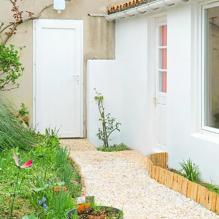 Maison Renovee Proche Centre-ville - 5 Personnes